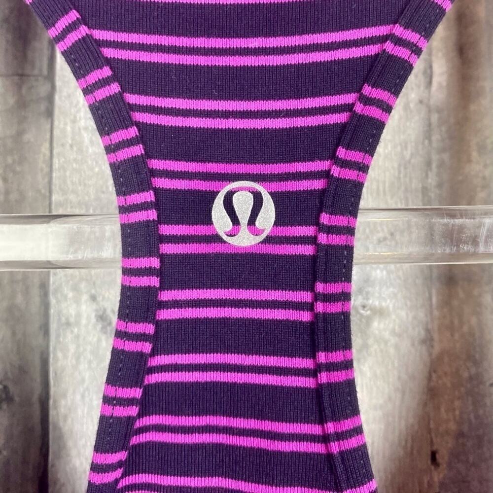 Lululemon Cool Racerback in Hyper Stripe Raspberry Glo Light / Plum Size 6 - Picture 9 of 13